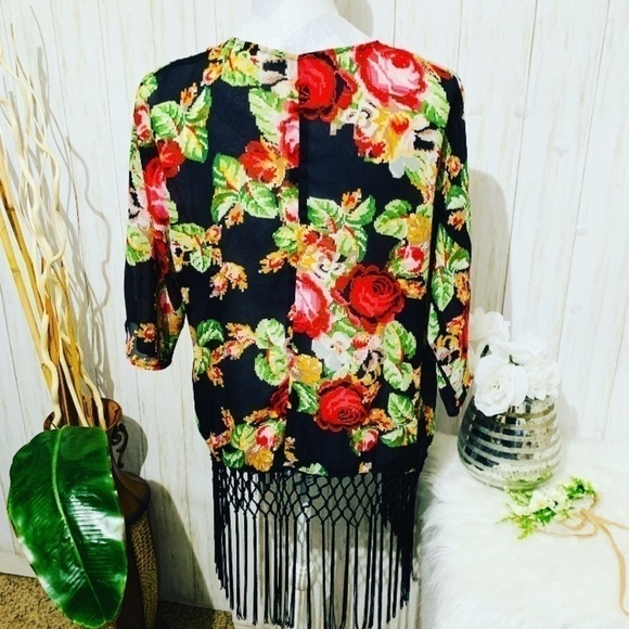 Quinn Floral Kimono Fringe Hem S Small Grandma Core - Picture 5 of 8